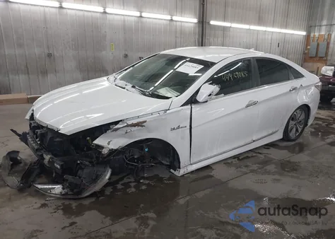 2013 Hyundai Sonata Hybrid Limited z USA, uszkodzony, nr VIN KMHEC4A47DA080298